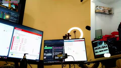 Snapshot of noco1991 chatting on 07/05/26, 03:41 Nicol online show from 07/05/26, 03:41
