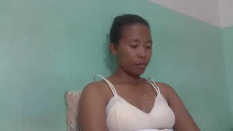 noellah online show from 03/01/25, 07:15