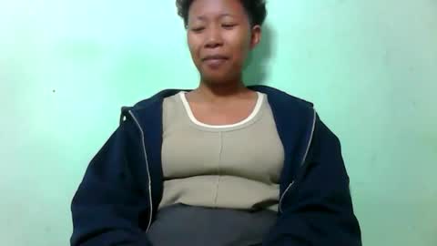 noellah online show from 09/25/25, 07:23