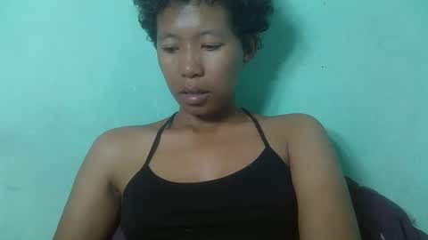 noellah online show from 12/23/25, 02:53