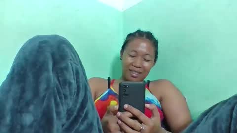 Snapshot of noellah chatting on 05/01/26, 03:33 noellah online show from 05/01/26, 03:33