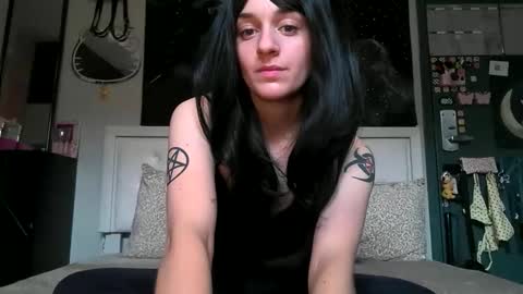 Snapshot of noelle1229 chatting on 04/30/26, 07:09 Noelle online show from 04/30/26, 07:09