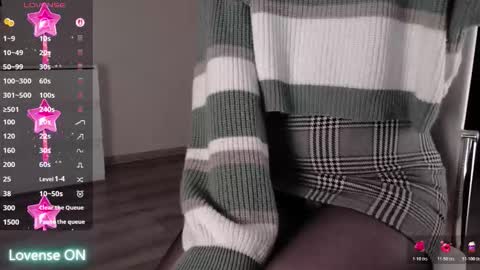 noelleneptune online show from 11/20/25, 03:01