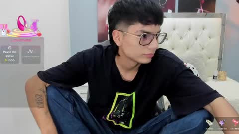 Noha Scott online show from 04/23/26, 10:56