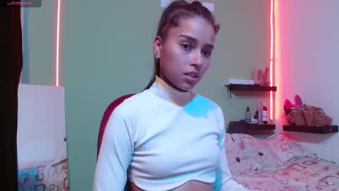 Noha Thomson online show from 02/17/25, 11:20