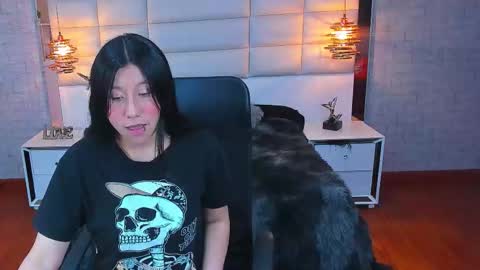  Nohemi   online show from 01/06/26, 07:39