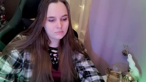 noir_ember_ online show from 01/15/26, 02:43