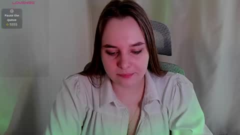 Snapshot of noir_ember_ chatting on 06/08/26, 07:42 noir_ember_ online show from 06/08/26, 07:42