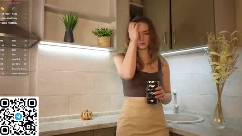 Sophie online show from 04/04/26, 06:11