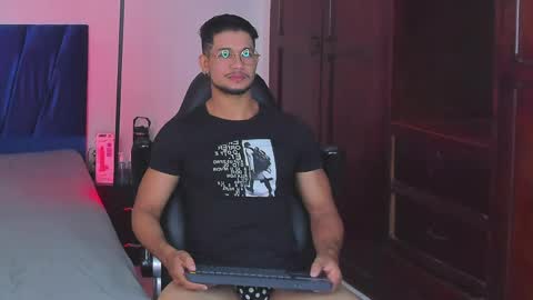 Im Nolan  online show from 03/25/26, 07:53