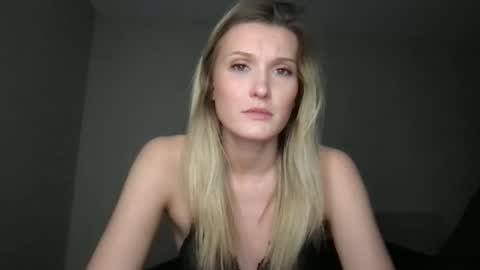 nolan_xx online show from 02/02/26, 06:34