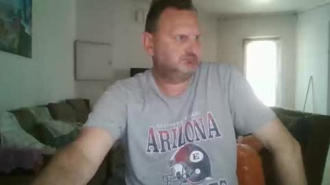 Snapshot of nollie244 chatting on 11/22/25, 12:48 Nollie online show from 11/22/25, 12:48