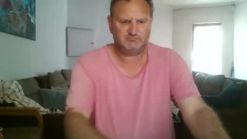 Snapshot of nollie244 chatting on 12/16/25, 05:45 Nollie online show from 12/16/25, 05:45