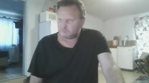 Nollie online show from 04/11/26, 01:48