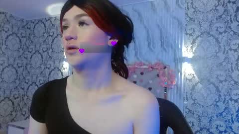 nooah_tay online show from 04/23/26, 11:42