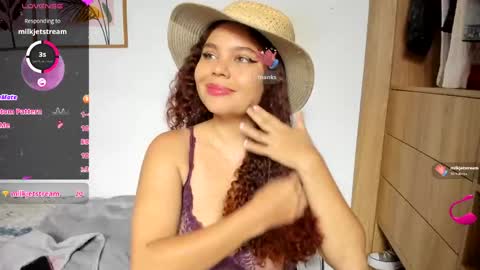 Snapshot of noor_bloom chatting on 04/16/26, 11:40 Soy Ash online show from 04/16/26, 11:40