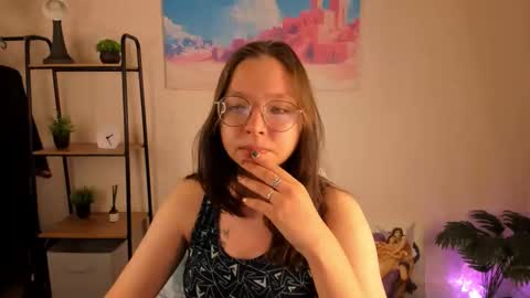 NOORA online show from 10/20/25, 12:55