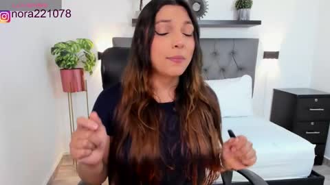 Nora online show from 02/18/25, 05:31