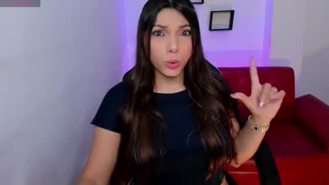 Nora online show from 01/09/26, 02:58