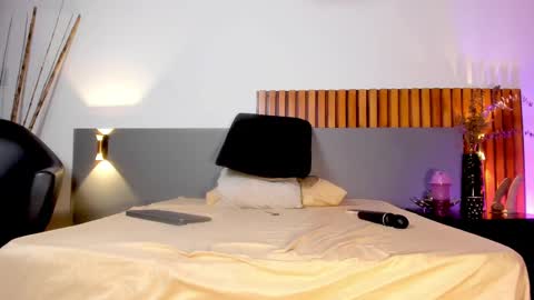 Snapshot of nora_dasilva chatting on 03/06/25, 04:41 Nora Da Silva online show from 03/06/25, 04:41