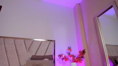 Nora Da Silva online show from 02/03/26, 06:22