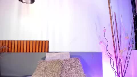 Nora Da Silva online show from 04/23/26, 12:45