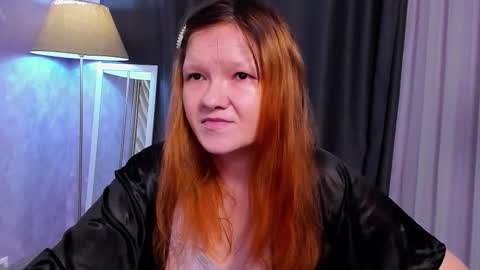 Nora online show from 11/04/25, 10:14