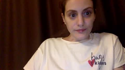 Snapshot of norablues chatting on 12/28/24, 11:26 norablues online show from 12/28/24, 11:26