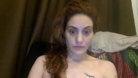 Snapshot of norablues chatting on 02/02/25, 10:39 norablues online show from 02/02/25, 10:39