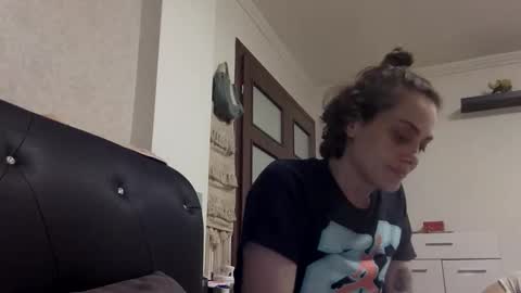 norablues online show from 06/11/26, 12:32