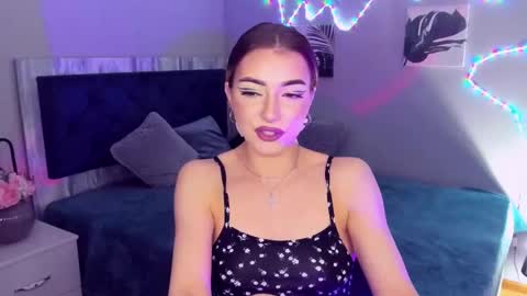 Snapshot of norasun chatting on 03/09/25, 04:11 NoraSun online show from 03/09/25, 04:11