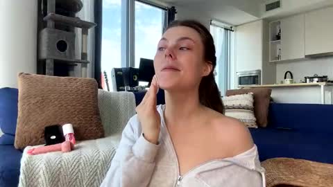 Nordic Belle online show from 04/21/26, 02:45