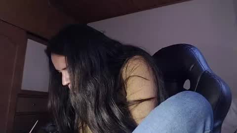Snapshot of noreen_ chatting on 07/09/26, 07:07 noreen_ online show from 07/09/26, 07:07