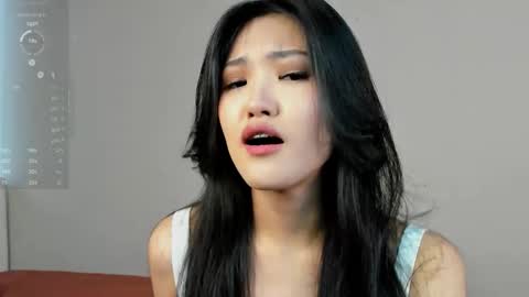 Snapshot of noreenbeckey chatting on 09/18/25, 07:32 Nore online show from 09/18/25, 07:32