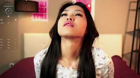 Snapshot of noreenbeckey chatting on 10/05/25, 07:50 Nore online show from 10/05/25, 07:50