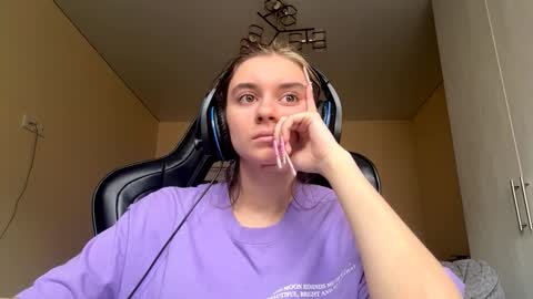 Elena online show from 03/26/26, 06:19