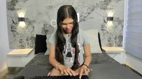 Snapshot of norki_ chatting on 05/14/26, 11:39 Norki online show from 05/14/26, 11:39