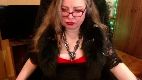 Snapshot of norma_gin chatting on 12/25/24, 02:14 miss Tress online show from 12/25/24, 02:14