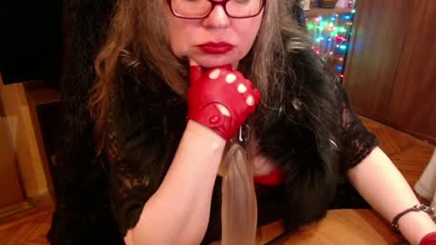 Snapshot of norma_gin chatting on 01/03/25, 11:55 miss Tress online show from 01/03/25, 11:55