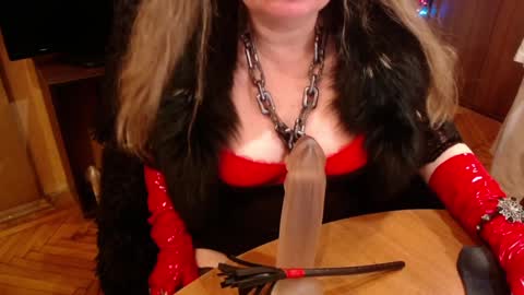 Snapshot of norma_gin chatting on 01/07/25, 10:41 miss Tress online show from 01/07/25, 10:41