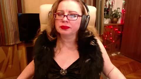 miss Tress online show from 02/25/26, 09:57