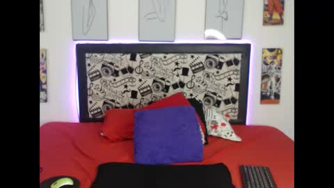  Norma  online show from 09/18/25, 08:00