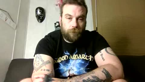 norsirish online show from 10/25/25, 12:13