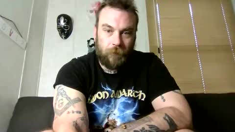 norsirish online show from 10/26/25, 01:17