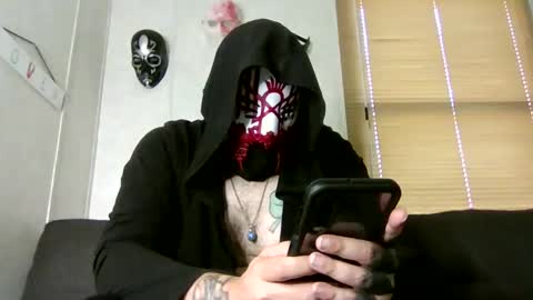 norsirish online show from 10/31/25, 03:02