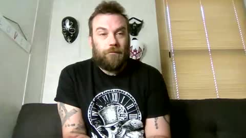 norsirish online show from 11/05/25, 02:17