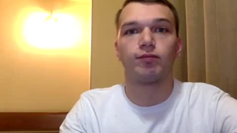 Snapshot of north_justin chatting on 01/04/25, 08:27 Justin online show from 01/04/25, 08:27