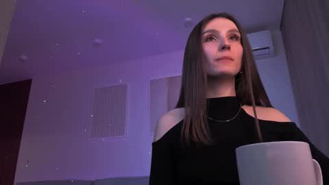 Snapshot of north_valkyrie chatting on 01/25/25, 12:58 Hazel online show from 01/25/25, 12:58