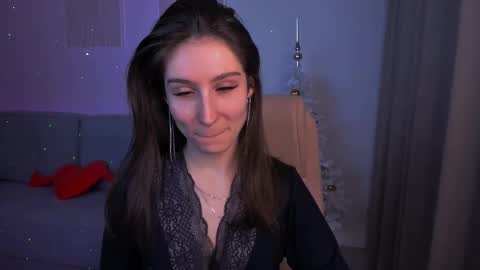 Snapshot of north_valkyrie chatting on 02/20/25, 09:42 Hazel online show from 02/20/25, 09:42