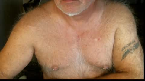 Snapshot of northcountryguy762 chatting on 10/26/25, 01:28 northcountryguy762 online show from 10/26/25, 01:28